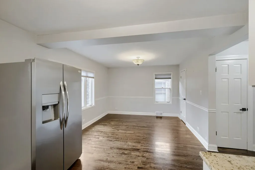 5125 North Sayre Avenue Chicago IL 60656