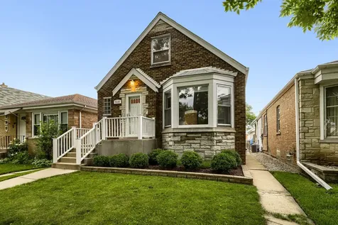 5125 North Sayre Avenue Chicago IL 60656
