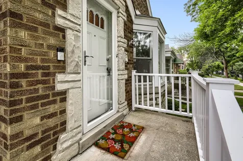 5125 North Sayre Avenue Chicago IL 60656