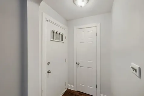 5125 North Sayre Avenue Chicago IL 60656