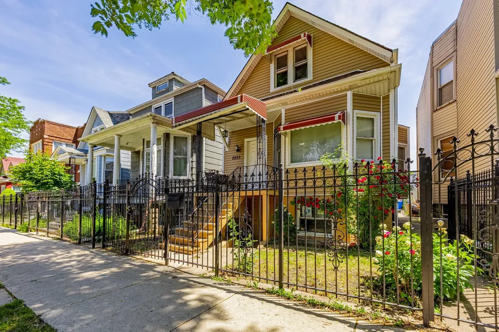 2033 North Karlov Avenue Chicago IL 60639
