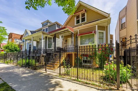 2033 North Karlov Avenue Chicago IL 60639