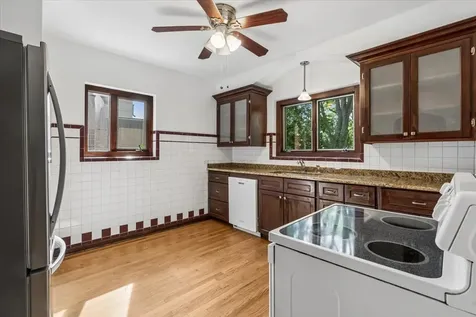 461 Uvedale Road Riverside IL 60546