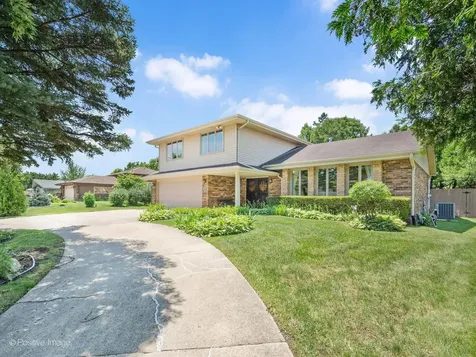 8201 Crestview Drive Willow Springs IL 60480