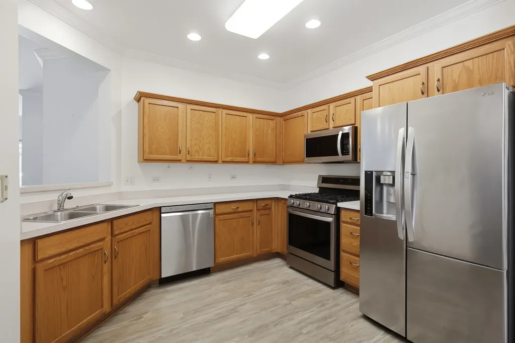 12956 Pennsylvania Avenue Huntley IL 60142
