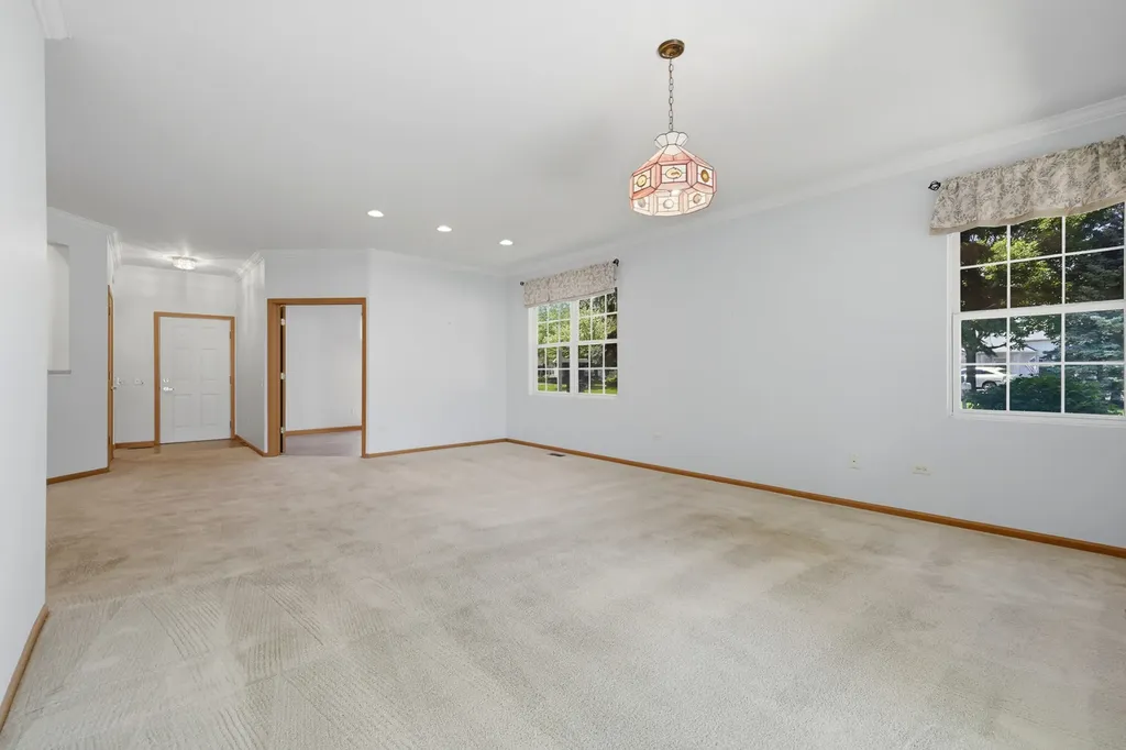 12956 Pennsylvania Avenue Huntley IL 60142