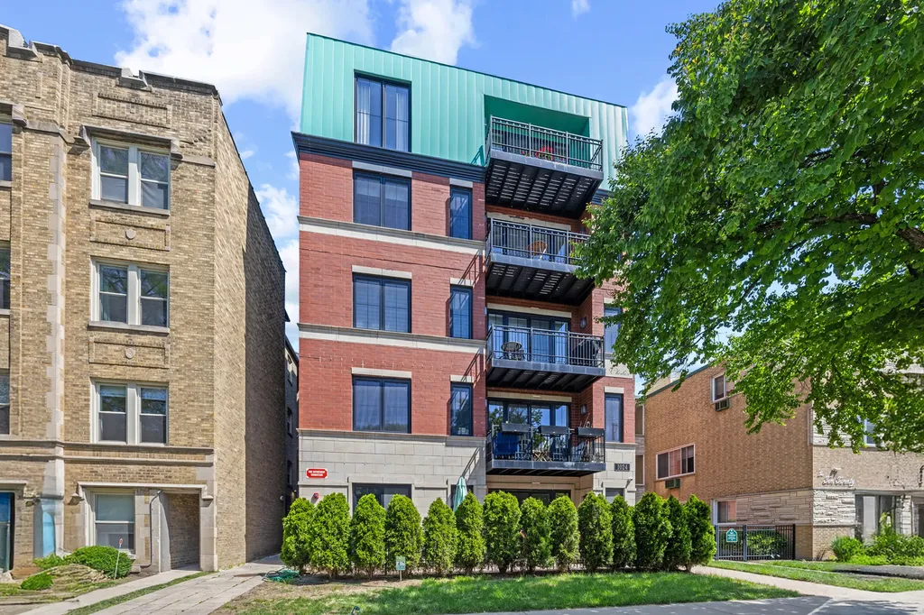 1024 Washington Boulevard Oak Park IL 60302