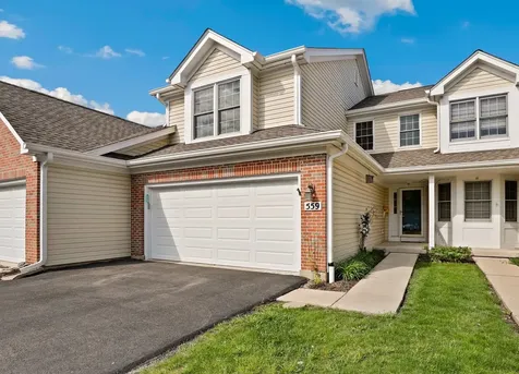 559 Bradbury Lane Geneva IL 60134
