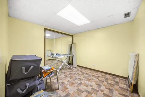 307 Terry Lane Bloomingdale IL 60108
