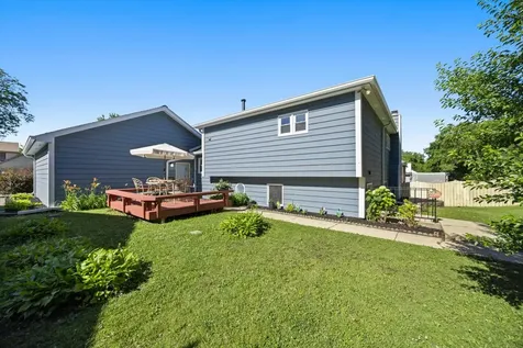 307 Terry Lane Bloomingdale IL 60108