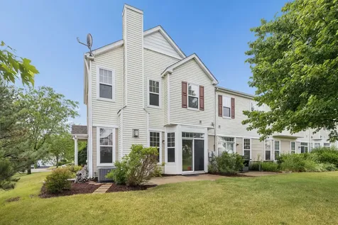 6700 Slate Drive Carpentersville IL 60110