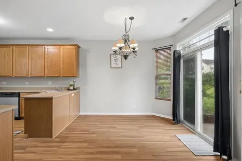 6700 Slate Drive Carpentersville IL 60110