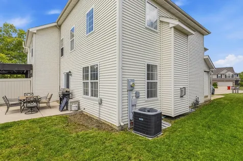 4621 Copper Ridge Road Champaign IL 61822