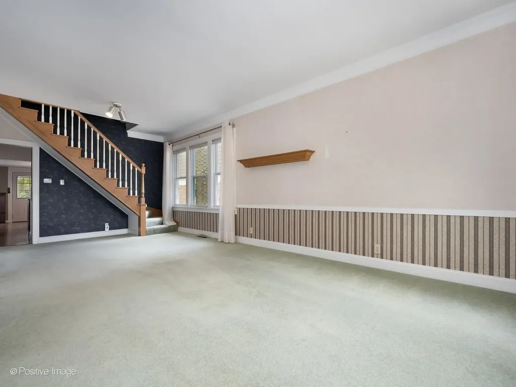 11215 South Sawyer Avenue Chicago IL 60655