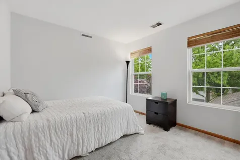 6727 Pine Lake Drive Tinley Park IL 60477