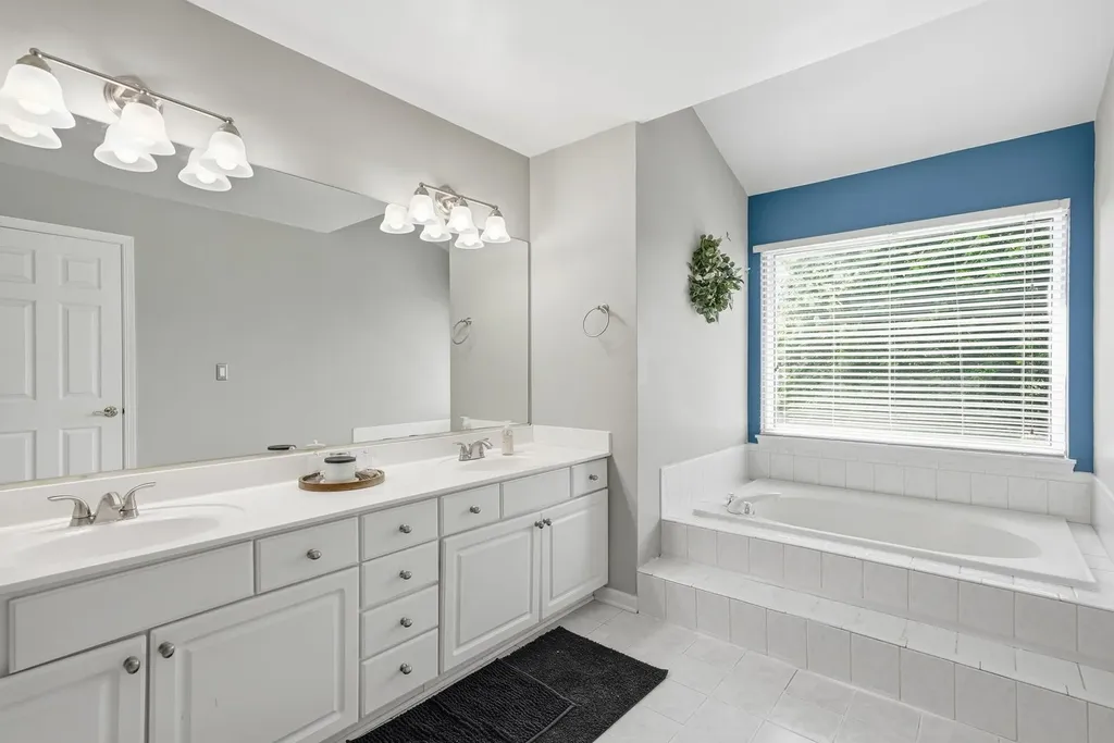 7419 Atkinson Circle Plainfield IL 60586