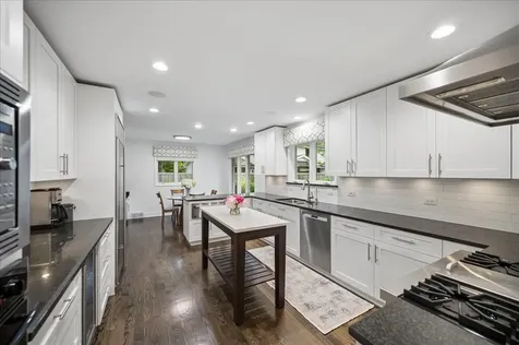 920 Pine Tree Lane Winnetka IL 60093
