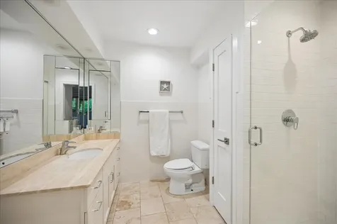 920 Pine Tree Lane Winnetka IL 60093