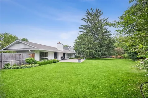 920 Pine Tree Lane Winnetka IL 60093