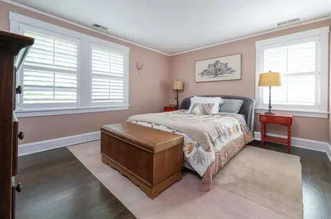3055 Park Place Evanston IL 60201