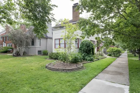 3055 Park Place Evanston IL 60201
