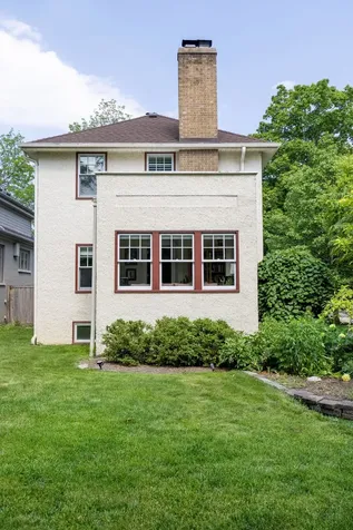3055 Park Place Evanston IL 60201