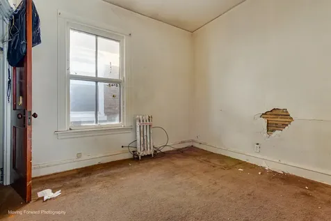 2647 West 69th Street Chicago IL 60629