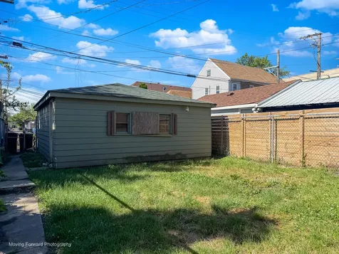 2647 West 69th Street Chicago IL 60629