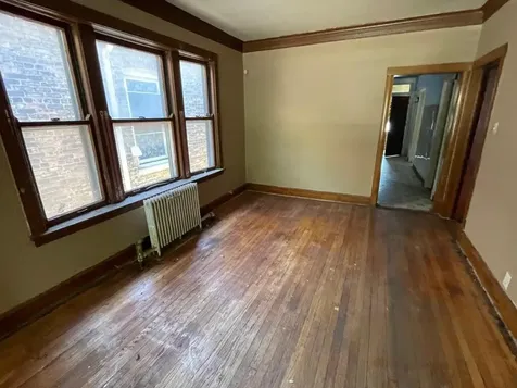 2647 West 69th Street Chicago IL 60629