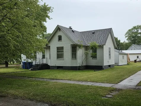102 North Central Avenue Ladd IL 61329