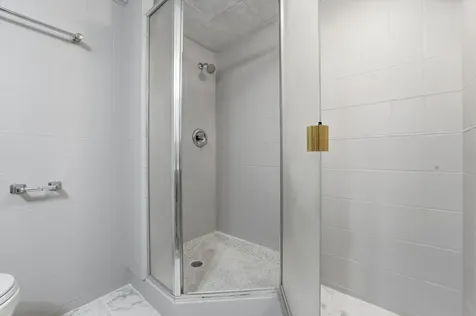 5515 South Oakley Avenue Chicago IL 60636