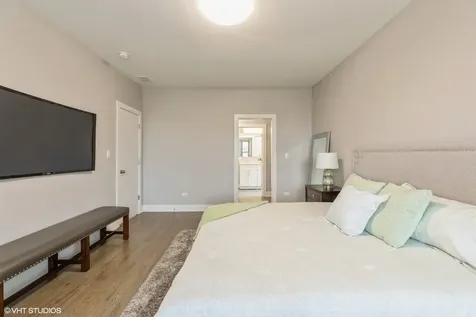 5038 South Saint Lawrence Avenue Chicago IL 60615