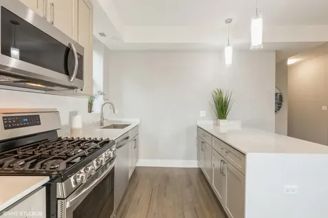 5038 South Saint Lawrence Avenue Chicago IL 60615
