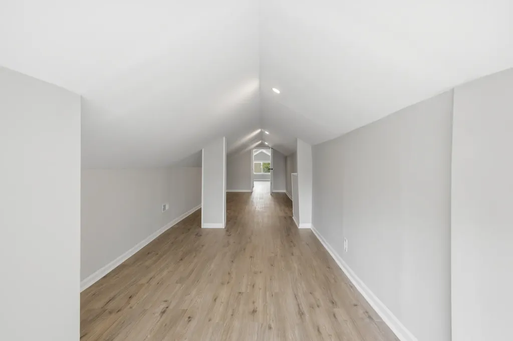 7643 South Paulina Street Chicago IL 60620