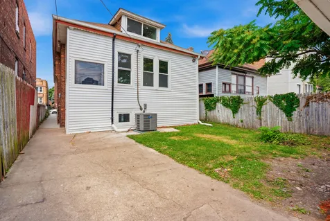 7643 South Paulina Street Chicago IL 60620