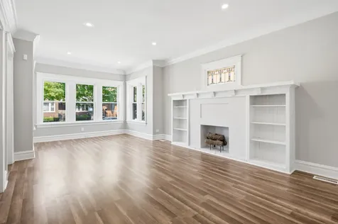 7643 South Paulina Street Chicago IL 60620