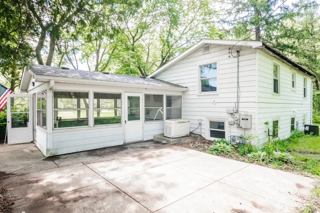 5627 W Laurel Lane Monee IL 60449