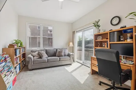 4538 South Saint Lawrence Avenue Chicago IL 60653