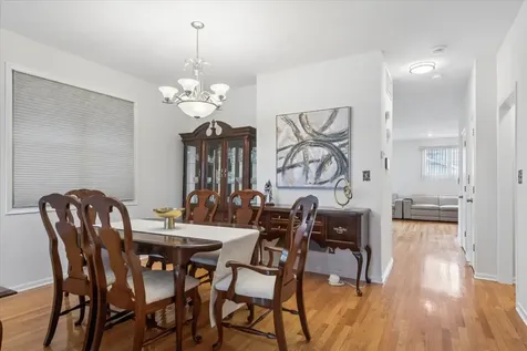 4538 South Saint Lawrence Avenue Chicago IL 60653