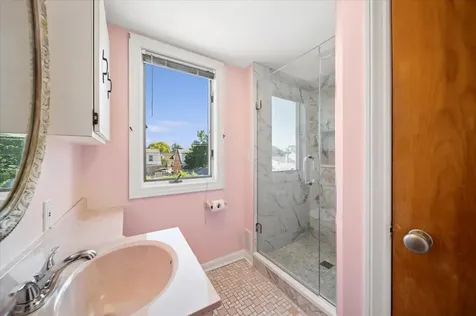 7515 West Rosedale Avenue Chicago IL 60631