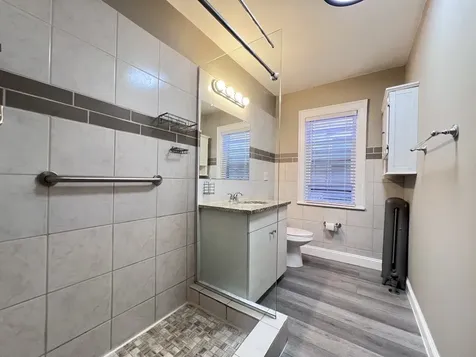 5350 West Crystal Street Chicago IL 60651
