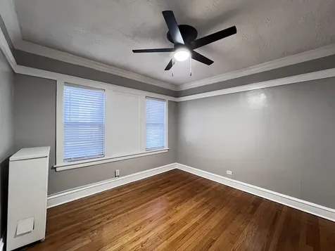 5350 West Crystal Street Chicago IL 60651