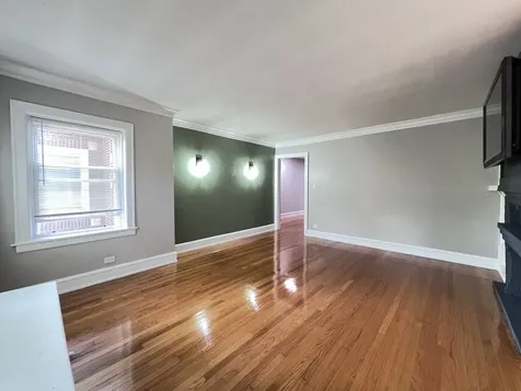 5350 West Crystal Street Chicago IL 60651