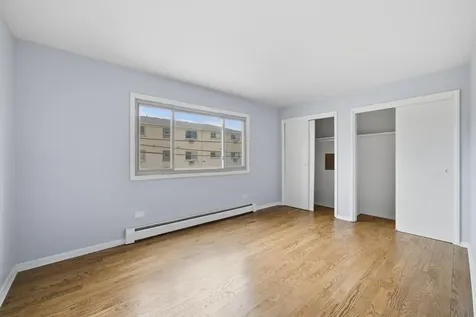 1363 Perry Street Des Plaines IL 60016