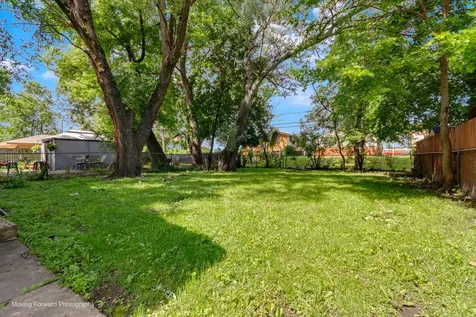 16510 Winchester Avenue Markham IL 60428