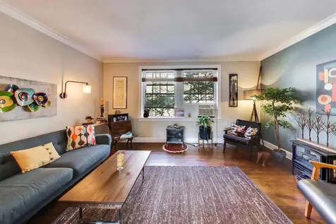 1219 Hull Terrace Evanston IL 60202