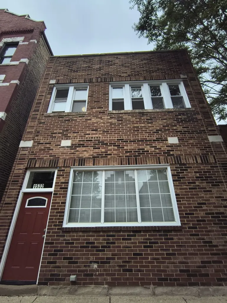 1532 West 19th Street Chicago IL 60608