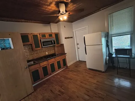 1532 West 19th Street Chicago IL 60608