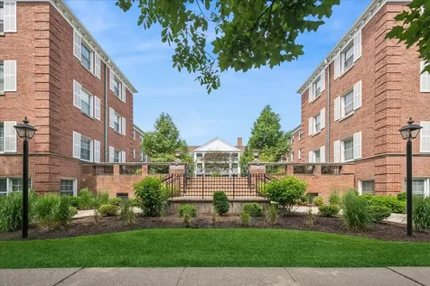 2246 Sherman Avenue Evanston IL 60201