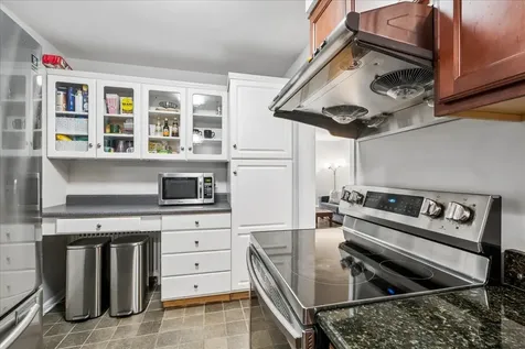 2246 Sherman Avenue Evanston IL 60201